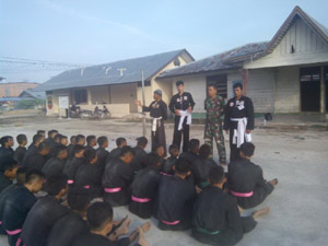 Babinsa Serda Mardia Aktifkan Seni Pencak Silat Setia Hati